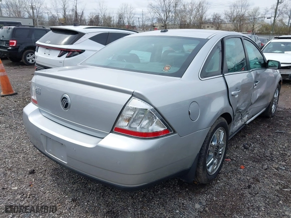 2009 Mercury Sable Premier with VIN 1MEHM42W49G631949, listed as a IAAI auction lot 41867802 with 138,208 mi miles. Bid and sale history available at carsss.com. Image 4.
