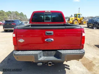 2015 Ford Super Duty F-250 SRW Lariat with VIN 1FT7W2BT5FED40059, listed as a IAAI auction lot 41762002 with 117,036 mi miles. Bid and sale history available at carsss.com. Image 17.