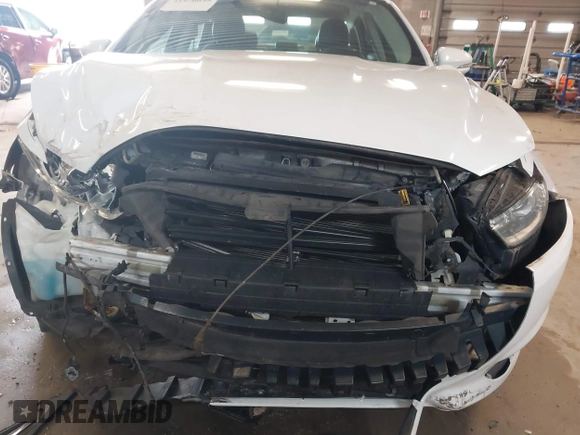 2016 Ford Fusion SE with VIN 3FA6P0HDXGR381613, listed as a IAAI auction lot 41976635 with 116,791 mi miles. Bid and sale history available at carsss.com. Image 6.