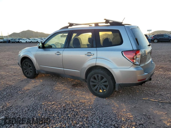 2012 Subaru Forester X Premium z VIN JF2SHBCC1CH428864, wystawiony jako Copart lot #61099195 z przebiegiem 217 468 mil mil oraz Czysty tytuł • Clean title. Historia ofert i sprzedaży dostępna na DreamBid. Obrazek 2.