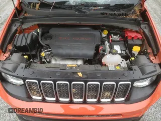 2021 Jeep Renegade Islander with VIN ZACNJDBB2MPM47113, listed as a Copart auction lot 50206165 with 23,570 mi miles and Salvage title. Bid and sale history available at DreamBid. Image 13.