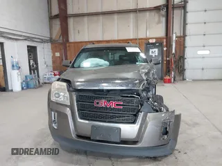 2010 GMC Terrain SLT-1 z VIN 2CTFLGEYXA6230148, wystawiony jako IAAI lot #42353281 z przebiegiem 186 553 mil mil oraz . Historia ofert i sprzedaży dostępna na DreamBid. Obrazek 12.