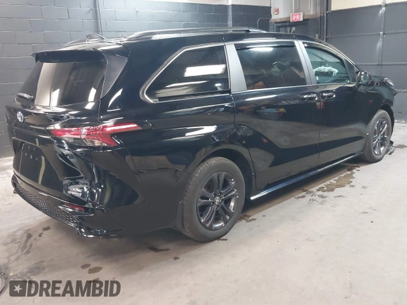 2024 Toyota Sienna XSE z VIN 5TDDSKFC3RS114626, wystawiony jako IAAI lot #40865635 z przebiegiem 45 974 mil mil oraz . Historia ofert i sprzedaży dostępna na DreamBid. Obrazek 4.