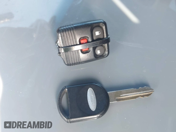 2005 Ford Escape Limited с VIN 1FMYU94125KA49934, выставлен на аукционе IAAI как лот 41735243 с пробегом 118 041 миль миль и . История ставок и продаж доступна на DreamBid. Изображение 11.