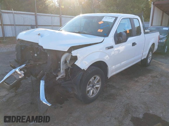 2016 Ford F-150 XL with VIN 1FTEX1CF8GKF80281, listed as a IAAI auction lot 40772767 with 85,543 mi miles and . Bid and sale history available at carsss.com. Image 18.