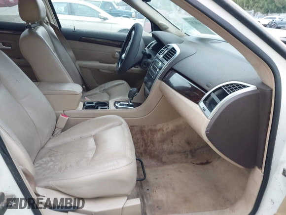 2008 Cadillac SRX RWD z VIN 1GYEE637580123768, wystawiony jako IAAI lot #41802877 z przebiegiem 149 249 mil mil oraz . Historia ofert i sprzedaży dostępna na DreamBid. Obrazek 5.