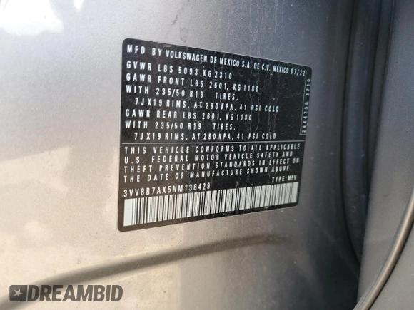 2022 Volkswagen Tiguan SE R-Line Black with VIN 3VV8B7AX5NM138429, listed as a Copart auction lot 59428215 with 21,181 mi miles and Salvage title. Bid and sale history available at DreamBid. Image 12.