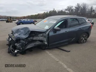 2025 Volvo XC60 Core z VIN YV4M12RJ8S1012509, wystawiony jako Copart lot #83153484 z przebiegiem Nie podano mil oraz Szkoda całkowita • Salvage title. Historia ofert i sprzedaży dostępna na DreamBid. Obrazek 1.