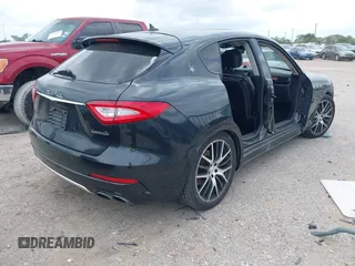 2017 Maserati Levante z VIN ZN661XUA0HX212398, wystawiony jako IAAI lot #42125919 z przebiegiem 54 157 mil mil oraz . Historia ofert i sprzedaży dostępna na DreamBid. Obrazek 4.