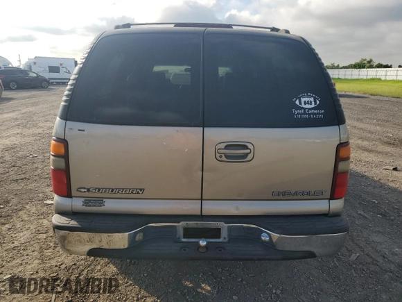 2000 Chevrolet Suburban LT with VIN 3GNEC16T0YG143890, listed as a Copart auction lot 72273534 with 242,305 mi miles and Salvage Title. Bid and sale history available at carsss.com. Image 6.