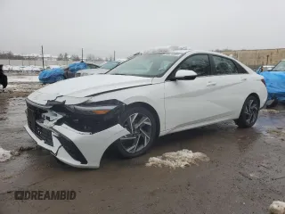 2025 Hyundai Elantra Limited z VIN KMHLN4DJ5SU123860, wystawiony jako Copart lot #44834485 z przebiegiem 458 mil mil oraz Szkoda całkowita • Salvage title. Historia ofert i sprzedaży dostępna na DreamBid. Obrazek 1.