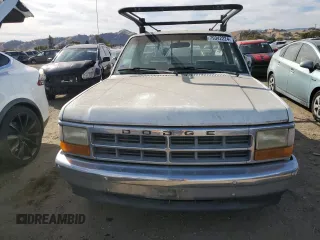 1996 Dodge Dakota z VIN 1B7HL26X3TS574692, wystawiony jako Copart lot #79342224 z przebiegiem 155 023 mil mil oraz Czysty tytuł • Clean title. Historia ofert i sprzedaży dostępna na DreamBid. Obrazek 5.