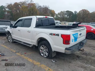 2018 Ford F-150 XL with VIN 1FTEW1E54JFC35059, listed as a IAAI auction lot 40938830 with 189,942 mi miles. Bid and sale history available at carsss.com. Image 3.