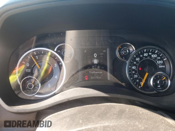 2019 Ram 3500 Tradesman with VIN 3C63R3GL2KG594505, listed as a Copart auction lot 81077324 with 207,774 mi miles and Clean Title. Bid and sale history available at carsss.com. Image 8.