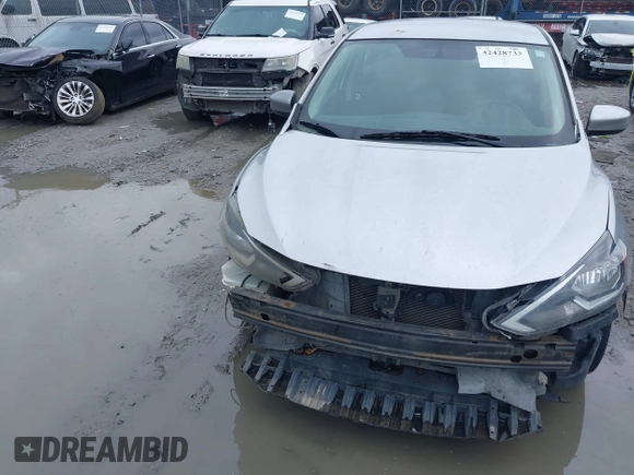 2017 Nissan Sentra S with VIN 3N1AB7AP7HY212126, listed as a IAAI auction lot 42428733 with 189,226 mi miles and . Bid and sale history available at DreamBid. Image 12.