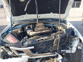 2017 Nissan Frontier Pro-4X z VIN 1N6DD0EV8HN713900, wystawiony jako IAAI lot #42211950 z przebiegiem 85 085 mil mil oraz . Historia ofert i sprzedaży dostępna na DreamBid. Obrazek 10.
