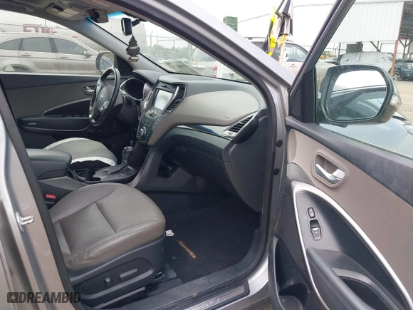 2014 Hyundai Santa Fe Limited with VIN KM8SR4HF5EU076887, listed as a IAAI auction lot 41900374 with 124,346 mi miles. Bid and sale history available at carsss.com. Image 5.