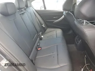 2013 BMW 3 Series 320i xDrive с VIN WBA3C3C53DF980210, выставлен на аукционе Copart как лот 56383714 с пробегом 115 824 миль миль и Списание • Salvage title. История ставок и продаж доступна на DreamBid. Изображение 10.
