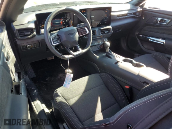 2025 Ford Mustang EcoBoost with VIN 1FA6P8TH5S5103934, listed as a Copart auction lot 43240215 with 121 mi miles and Salvage Title. Bid and sale history available at carsss.com. Image 8.