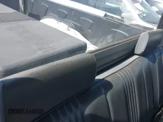 1991 Dodge Dakota S z VIN 1B7GL26XXMS302752, wystawiony jako IAAI lot #42060308 z przebiegiem 158 000 mil mil oraz . Historia ofert i sprzedaży dostępna na DreamBid. Obrazek 8.