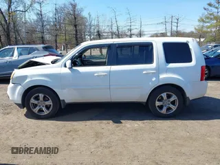 2013 Honda Pilot EX-L with VIN 5FNYF4H5XDB075692, listed as a IAAI auction lot 42073807 with 154,824 mi miles and . Bid and sale history available at carsss.com. Image 14.