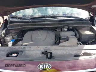 2017 Kia Sedona LX with VIN KNDMB5C19H6284704, listed as a IAAI auction lot 41756190 with 101,488 mi miles. Bid and sale history available at carsss.com. Image 10.