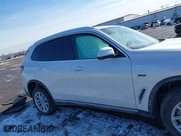 2023 BMW X5 xDrive45e with VIN 5UXTA6C00P9P14126, listed as a IAAI auction lot 41553162 with 36,654 mi miles. Bid and sale history available at carsss.com. Image 13.