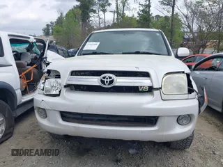 2006 Toyota Sequoia Limited with VIN 5TDZT38A46S269380, listed as a IAAI auction lot 41941588 with 285,464 mi miles and . Bid and sale history available at DreamBid. Image 12.