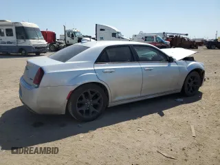 2022 Chrysler 300 Touring L with VIN 2C3CCADG6NH170906, listed as a Copart auction lot 52799445 with 41,555 mi miles and Salvage Title. Bid and sale history available at DreamBid. Image 3.