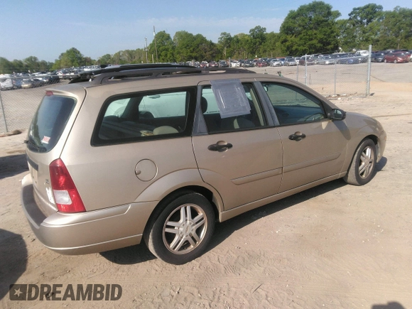 2001 Ford Focus SE with VIN 1FAFP36371W324480, listed as a IAAI auction lot 42071329 with 161,894 mi miles and . Bid and sale history available at carsss.com. Image 4.