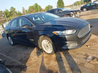 2013 Ford Fusion SE Hybrid с VIN 3FA6P0LU3DR351906, выставлен на аукционе IAAI как лот 42841416 с пробегом 243 206 миль миль и . История ставок и продаж доступна на DreamBid. Изображение 1.