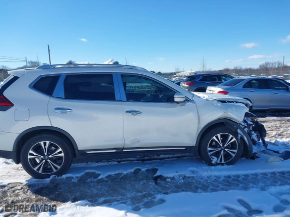 2017 Nissan Rogue S with VIN JN8AT2MT6HW150669, listed as a IAAI auction lot 41246758 with 80,877 mi miles. Bid and sale history available at carsss.com. Image 13.