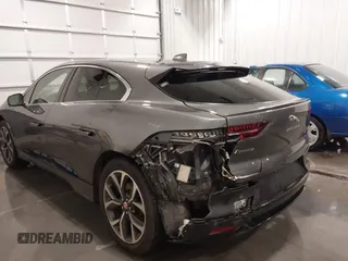 2019 Jaguar I-PACE HSE with VIN SADHD2S16K1F76477, listed as a IAAI auction lot 41289868 with 30,952 mi miles. Bid and sale history available at carsss.com. Image 6.