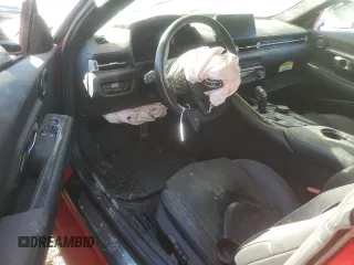 2022 Toyota GR Supra 3.0 with VIN WZ1DB0C04NW046282, listed as a Copart auction lot 80995874 with 32,087 mi miles and Salvage Title. Bid and sale history available at carsss.com. Image 8.