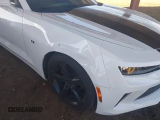2018 Chevrolet Camaro 1LT with VIN 1G1FB1RX3J0108231, listed as a IAAI auction lot 41828367 with 91,942 mi miles. Bid and sale history available at carsss.com. Image 6.