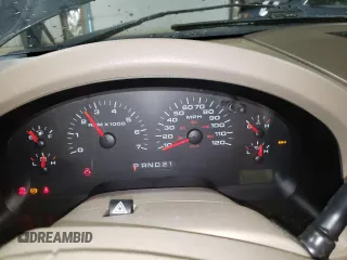 2004 Ford F-150 XLT with VIN 1FTRW14W84KB98511, listed as a Copart auction lot 42092095 with 200,618 mi miles and Salvage Title. Bid and sale history available at carsss.com. Image 9.
