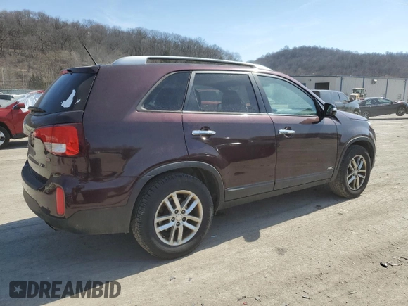 2014 Kia Sorento LX with VIN 5XYKTDA79EG501490, listed as a Copart auction lot 48821225 with 85,941 mi miles and Clean Title. Bid and sale history available at carsss.com. Image 3.