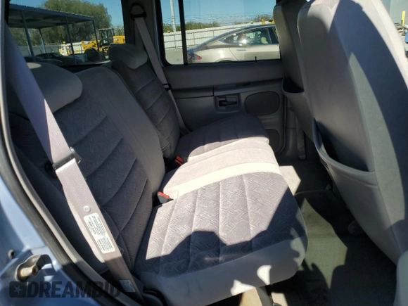 1998 Ford Explorer XL z VIN 1FMZU32E9WZB44586, wystawiony jako Copart lot #56432375 z przebiegiem 142 692 mil mil oraz Szkoda całkowita • Salvage title. Historia ofert i sprzedaży dostępna na DreamBid. Obrazek 11.