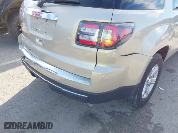 2015 GMC Acadia SLE with VIN 1GKKRPKD0FJ271770, listed as a IAAI auction lot 41814830 with 107,734 mi miles. Bid and sale history available at carsss.com. Image 6.