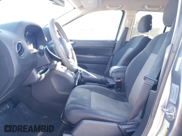2017 Jeep Compass Sport with VIN 1C4NJCBBXHD118564, listed as a Copart auction lot 89397005 with 111,836 mi miles and Clean Title. Bid and sale history available at carsss.com. Image 7.