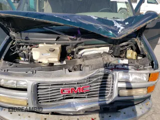 1997 GMC Savana with VIN 1GJGG25R1V1073885, listed as a Copart auction lot 72458594 with 189,209 mi miles and Salvage Title. Bid and sale history available at carsss.com. Image 13.