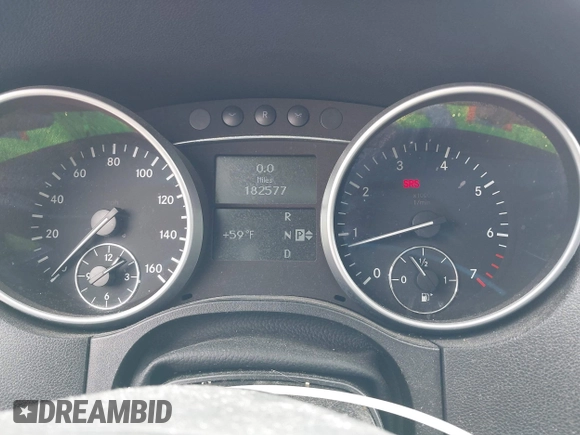 2011 Mercedes-Benz M 350 z VIN 4JGBB8GB1BA723079, wystawiony jako IAAI lot #41951237 z przebiegiem 182 577 mil mil oraz . Historia ofert i sprzedaży dostępna na DreamBid. Obrazek 7.