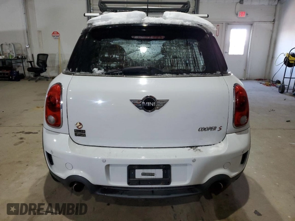2011 MINI Countryman S with VIN WMWZC5C57BWL54811, listed as a Copart auction lot 88458105 with 117,448 mi miles and Clean Title. Bid and sale history available at DreamBid. Image 6.
