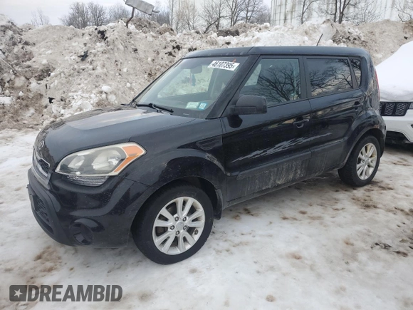2013 Kia Soul ! with VIN KNDJT2A6XD7619776, listed as a Copart auction lot 46107395 with 111,178 mi miles and Non Repairable. Bid and sale history available at carsss.com. Image 1.