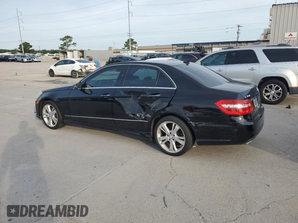 2013 Mercedes-Benz E 350 Luxury z VIN WDDHF5KB4DA663316, wystawiony jako Copart lot #62881535 z przebiegiem 83 278 mil mil oraz Szkoda całkowita • Salvage title. Historia ofert i sprzedaży dostępna na DreamBid. Obrazek 2.
