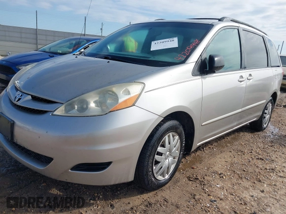 2007 Toyota Sienna CE with VIN 5TDZK23C47S038552, listed as a IAAI auction lot 42209948 with 283,859 mi miles and . Bid and sale history available at carsss.com. Image 2.