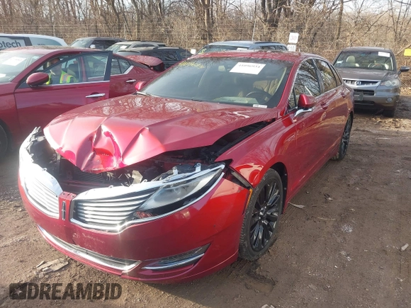 2013 Lincoln MKZ with VIN 3LN6L2J91DR823046, listed as a IAAI auction lot 41096934 with 131,015 mi miles. Bid and sale history available at carsss.com. Image 2.