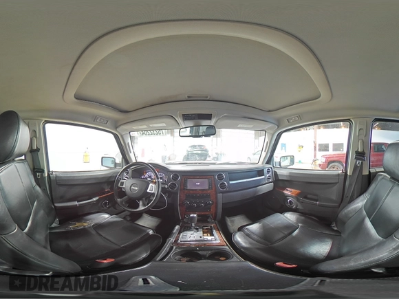 2010 Jeep Commander Limited с VIN 1J4RG5GT4AC115792, выставлен на аукционе Copart как лот 75232204 с пробегом 181 521 миль миль и Списание • Salvage title. История ставок и продаж доступна на DreamBid. Изображение 14.