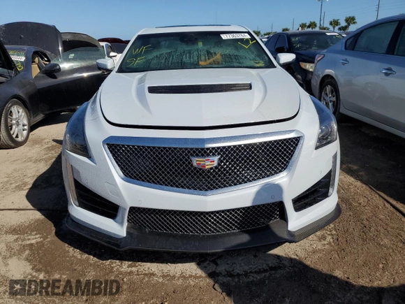 2018 Cadillac CTS-V z VIN 1G6A15S6XJ0115497, wystawiony jako Copart lot #77363784 z przebiegiem 10 893 mil mil oraz Nie do naprawy • Non repairable. Historia ofert i sprzedaży dostępna na DreamBid. Obrazek 5.