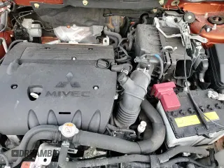 2021 Mitsubishi Outlander ES с VIN JA4ARUAU0MU005405, выставлен на аукционе Copart как лот 71103845 с пробегом 105 669 миль миль и Списание • Salvage title. История ставок и продаж доступна на DreamBid. Изображение 14.